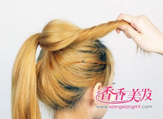 ���·��͡�2012��ͷ��������ɫ