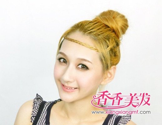 ���·��͡�2012��ͷ��������ɫ