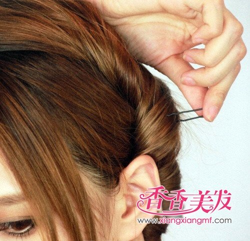 ���·��͡�2012��ͷ��������ɫ