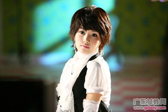 ����2013�������е����¶̷�����ͼƬ