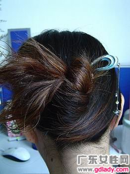 �Ŵ���Ů���� ����ӵ�йŴ������̷�