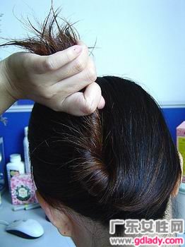 �Ŵ���Ů���� ����ӵ�йŴ������̷�