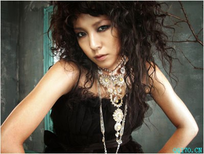 �����򵥱�ը����,��ͷ����ͼƬ