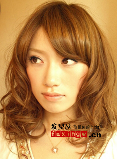 ��Ƥ���е��ļ���ϵ�滨ͷ ��ʽ�滨ͷͼƬ