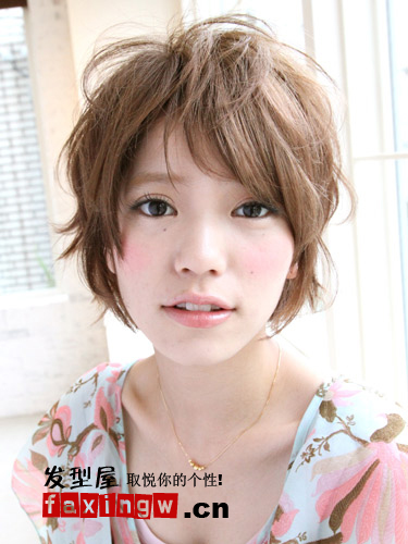 �������ʺ�ʲô����,Ů���������ͷ���