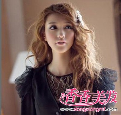 �仯��ǧ��2012��Ů����������