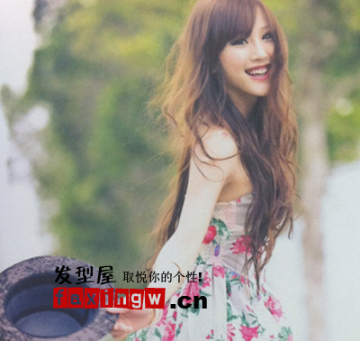 �ձ�����Ů������