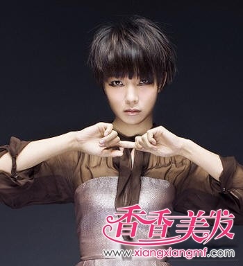 ���󵤵����¶̷�����ͼƬ