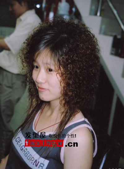 ��ͷ������ֽ�ÿ���,Ů��������ֽ��