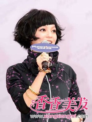 ȫ���2012Ů���Ƕ̷�����ͼƬ