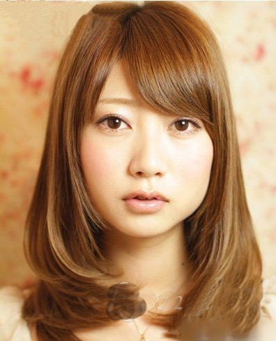 �ɿ���ɫ�з־���