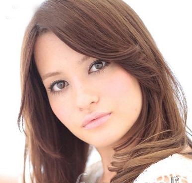 �ɿ���ɫ�з־���