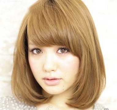 �ɿ���ɫ�з־���