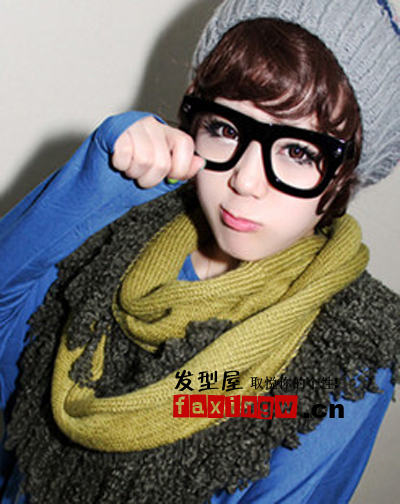 У��Ů���з�ѧ���������