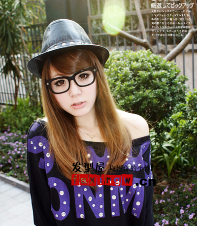 У��Ů���з�ѧ���������