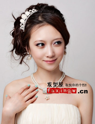 �������緢��