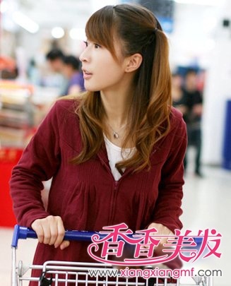 �ഺ�ĳ���Ů���̷�����