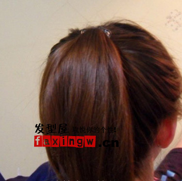 ���ʹ�ú����̷���,��������ͷ���ķ���