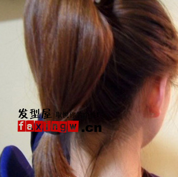 ���ʹ�ú����̷���,��������ͷ���ķ���