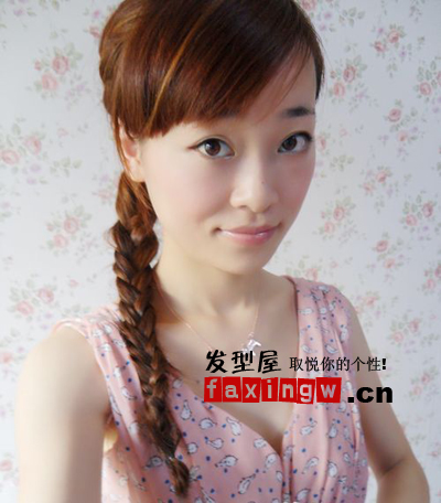 �칫��Ů������������ô��ͷ �칫����ͷ��ô�������