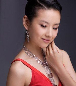 �����ʵĸ߸���Ů���ʺϷ��� �߸����ʺ�ʲô����