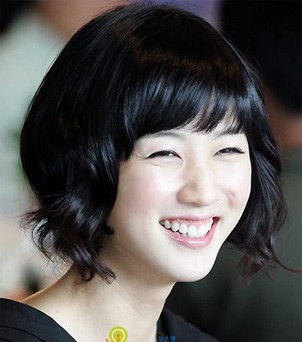 �Ƽ��˺������Ƕ̷�����ͼƬ