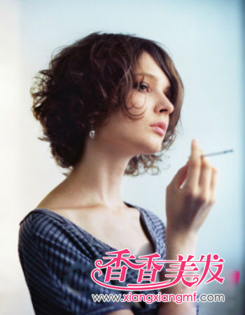 ����Ů��������ʱ�з��� ŷ��Ů���ǵ�Ư������