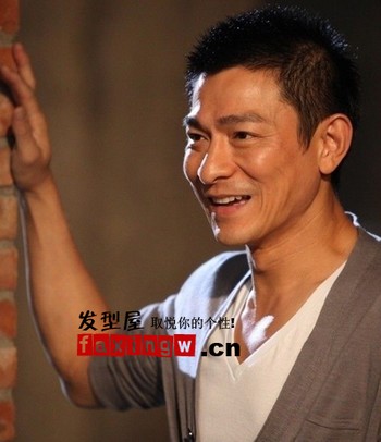 ���ڻ���ƽͷ��ô�������