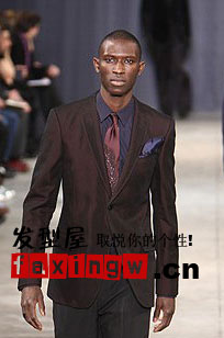 ���߷�������