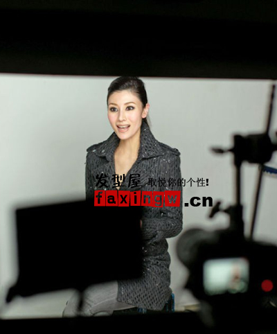 ���Ů����