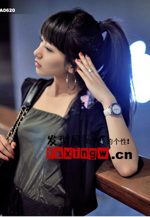 ��������β��� У԰Ů����β����򵥵����