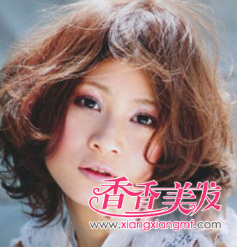 ��Ȼ��2012�������е�Ů���ɶ̷���