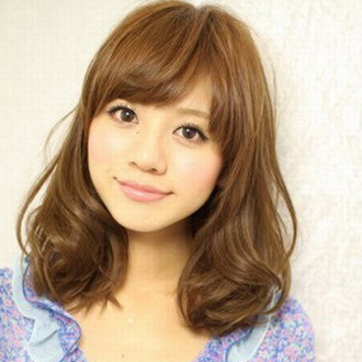 �������ʵ�ѧ���滨ͷ