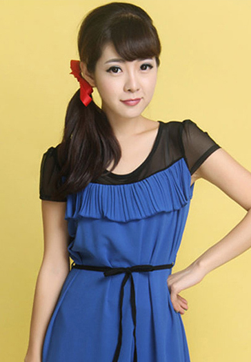 尽显清纯范儿侧扎马尾发型