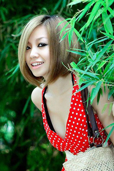 ������������ɫ���;���