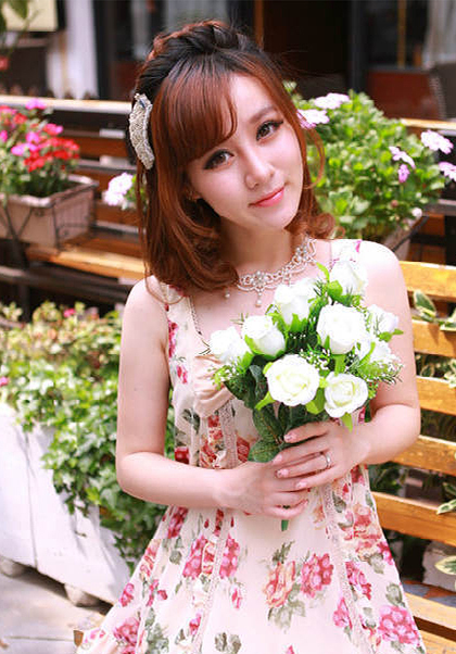 �г���Ů�������෢�����̵�	