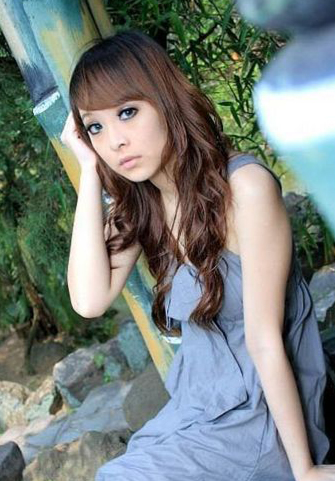 90�������Ů����������̷�ͼƬ