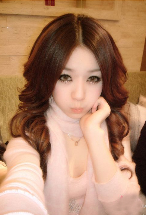 ������Ů�������ת�����滨ͷ