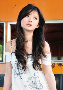 ����У԰������� ����Ů�������Ƽ�