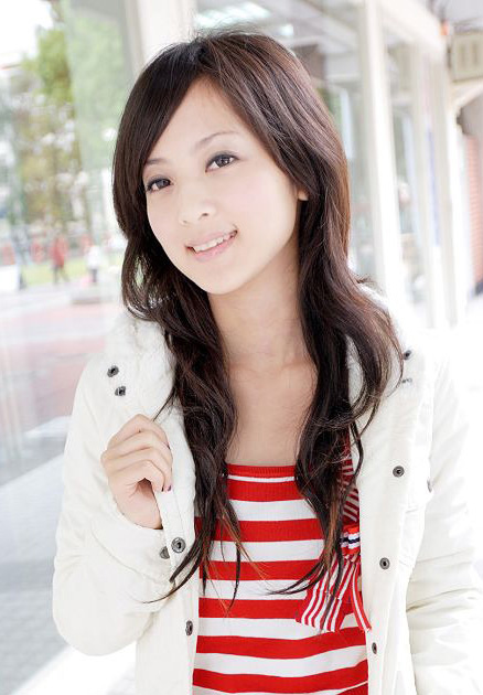 ����У԰������� ����Ů�������Ƽ�