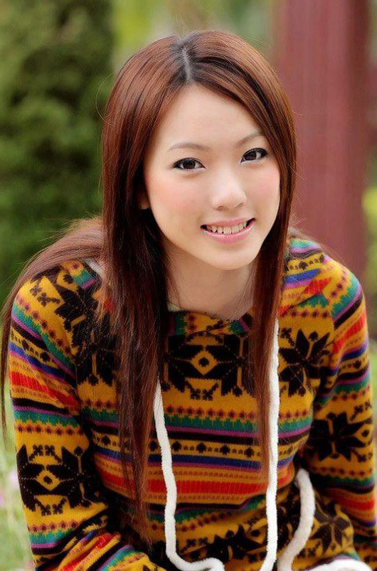 Ů��ֱ���ʺ���ЩȾ����ɫ