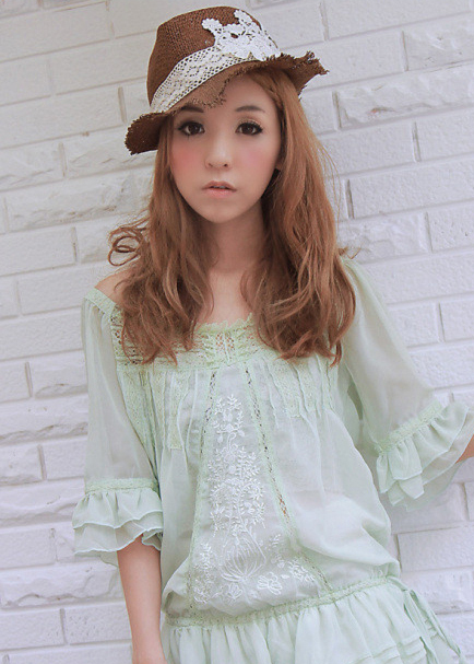 �ͷ�ʱ�в��ݴ��� ������Ů������Ⱦ��