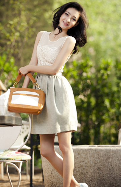 �����̷�������Ů����������