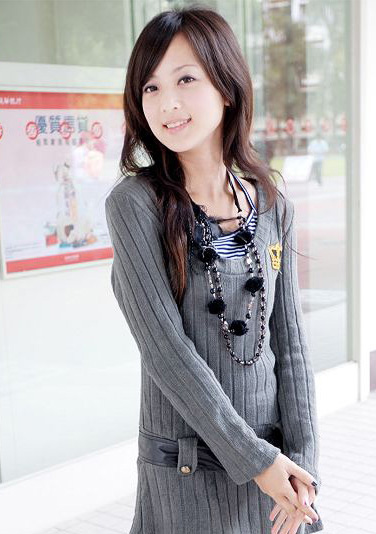 ����Ů��б����ʱ�з���