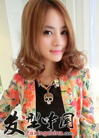 �����ٵ�Ů����ô���滨ͷ