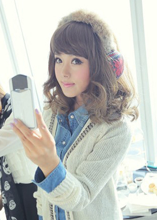 ������������ͷ�ɫ��ͼ��