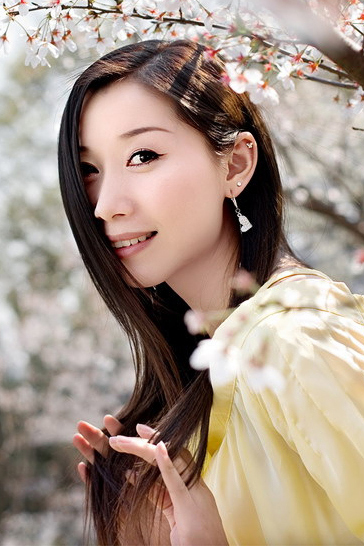 �＾����Ů�����������̵� ��ͬ�����µĳ�������