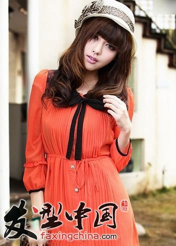 �������ٵ�Ů����ô���滨ͷ