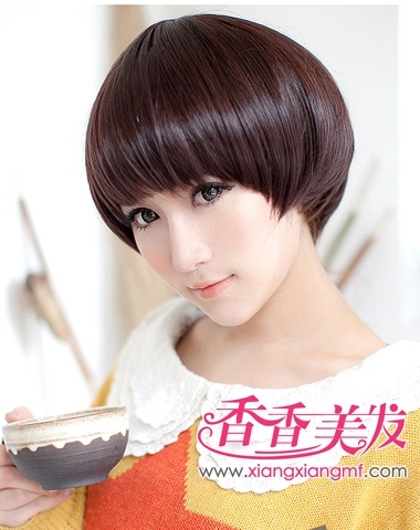 �����ɸ������� Ůѧ����ٷ�����ͷ