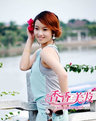 Լ�Ἶ������̷� ����һ������Ů�̷�ͼ��